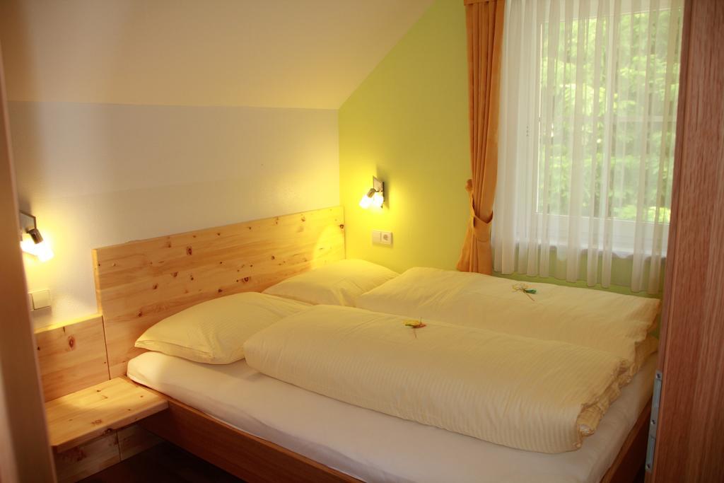 Ferienwohnung Haus Sylvia Mariapfarr Zimmer foto